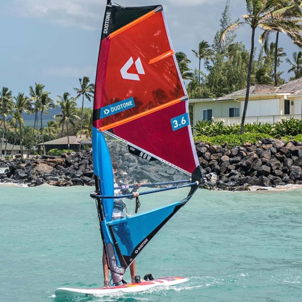 Duotone-NOW-Windsurfing-Sail-2019-action1