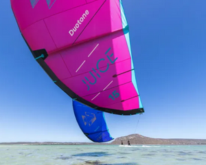 Juice Kitesurfing kite