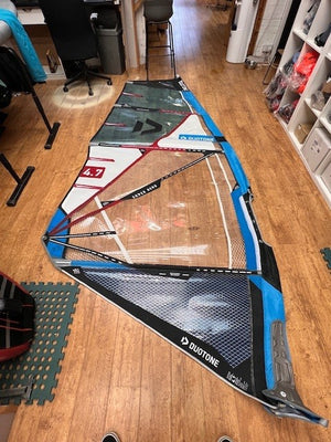 Used Super Hero 4.7 Windsurf Sail