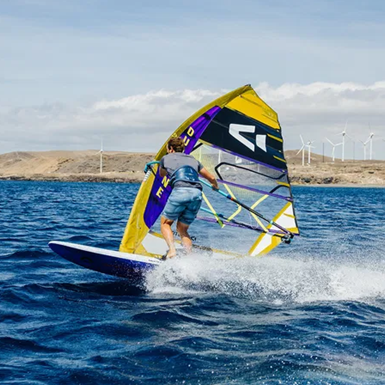 Duotone Warp_Fin Windsurf Sail - Windsurf | H2O Sports