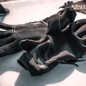 Psycho Tech 1.5mm Gloves