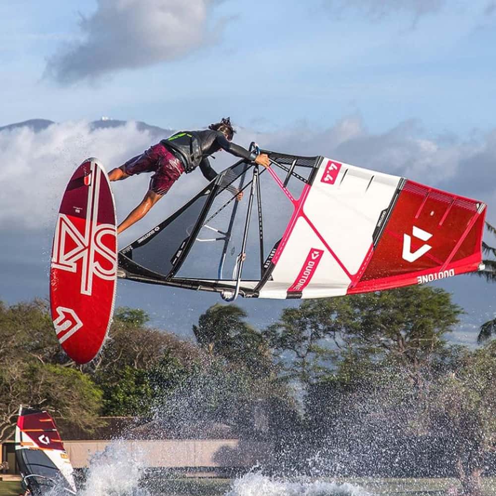 Duotone-Idol-windsurfing-sail-2019-Action