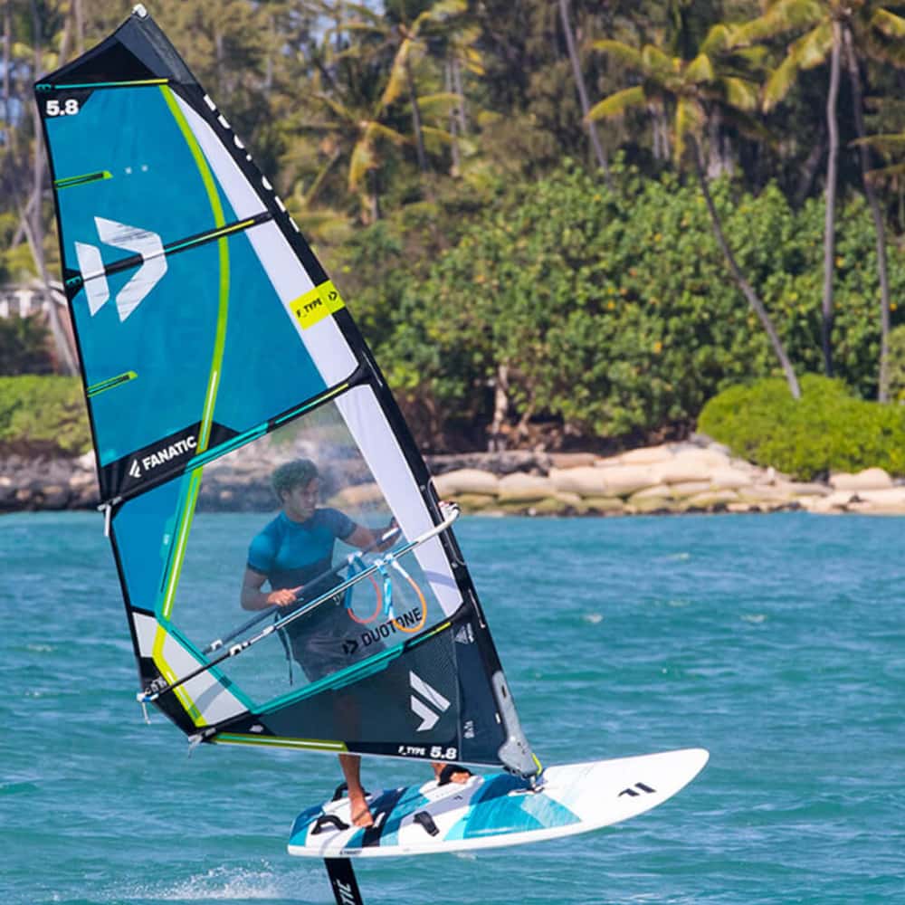 Duotone-F-Type-windsurf-foil-sail-2020-Action