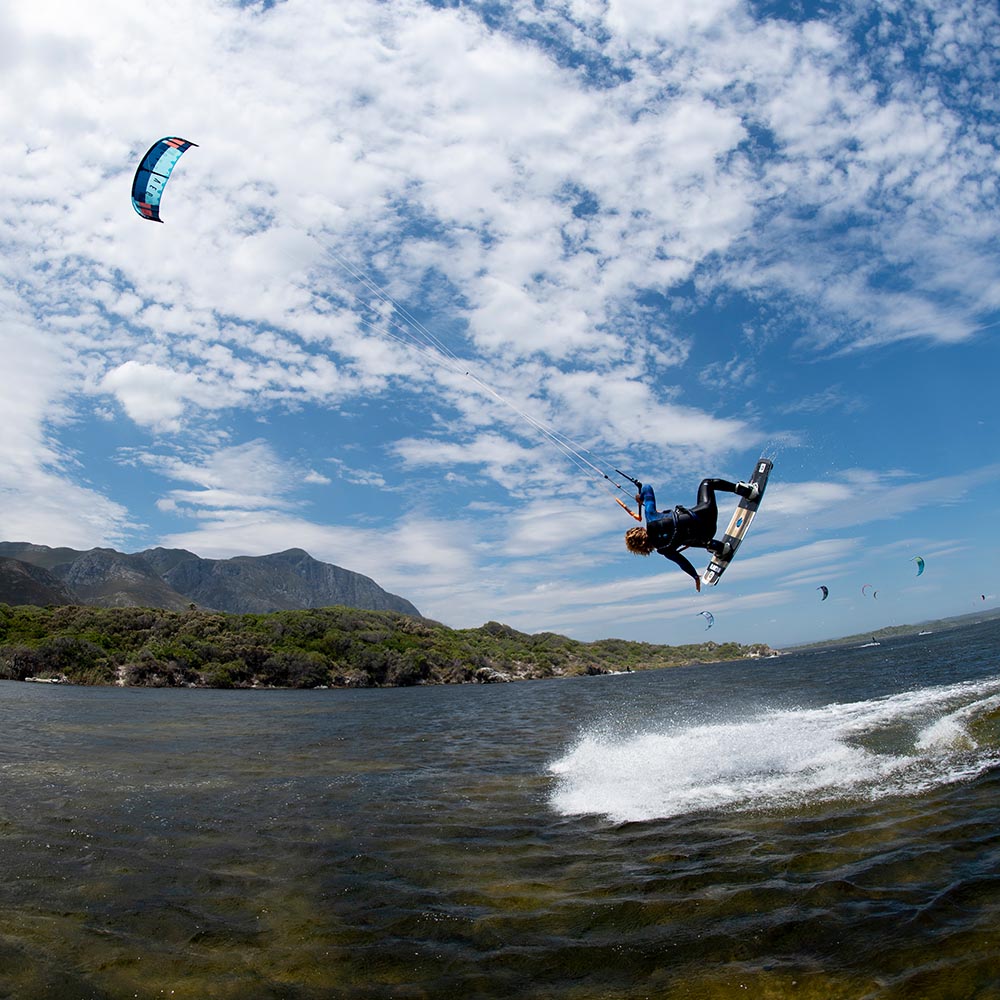 ION-2020-Action_0032_Kite