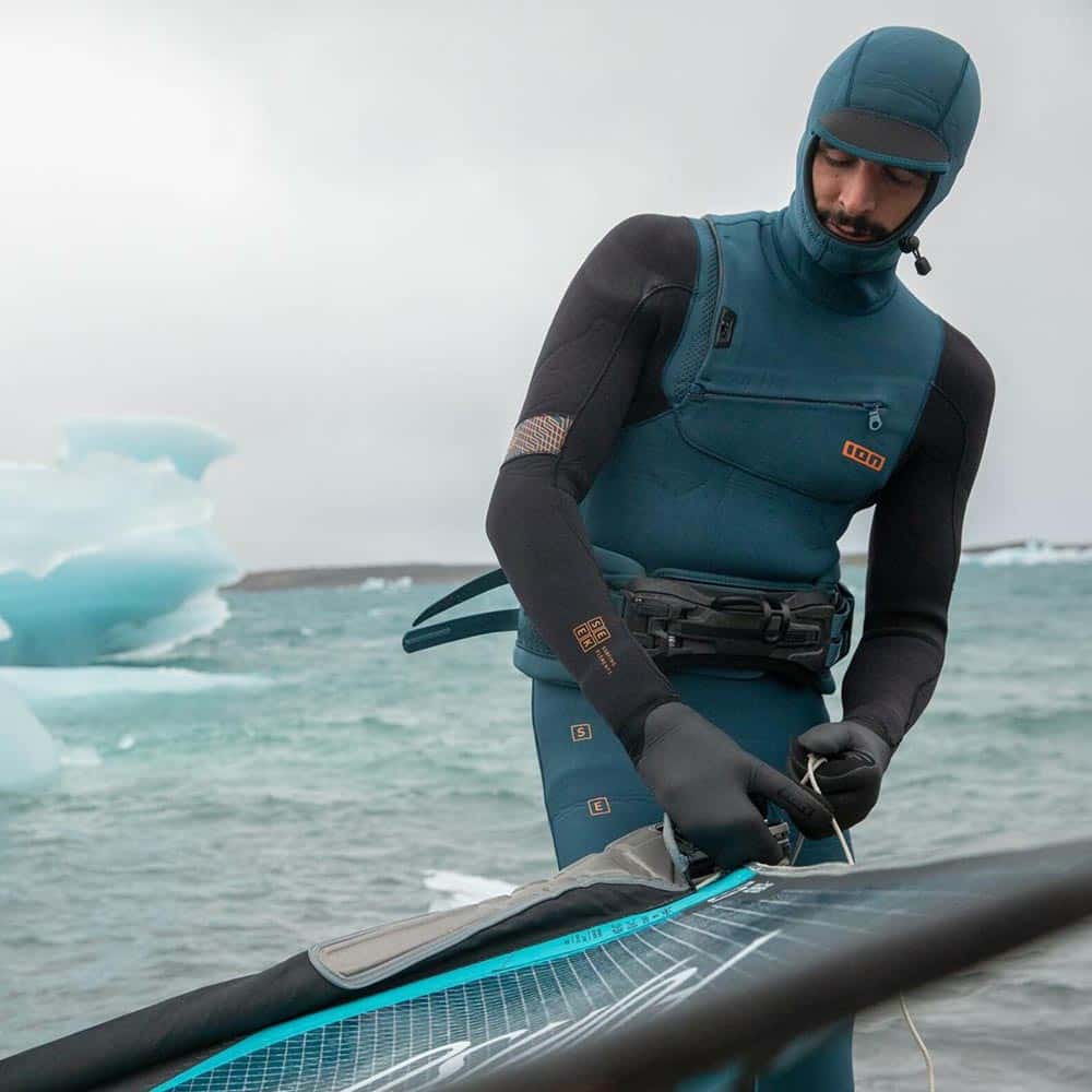 ION-2022-Wetsuits-mens_0014_Action