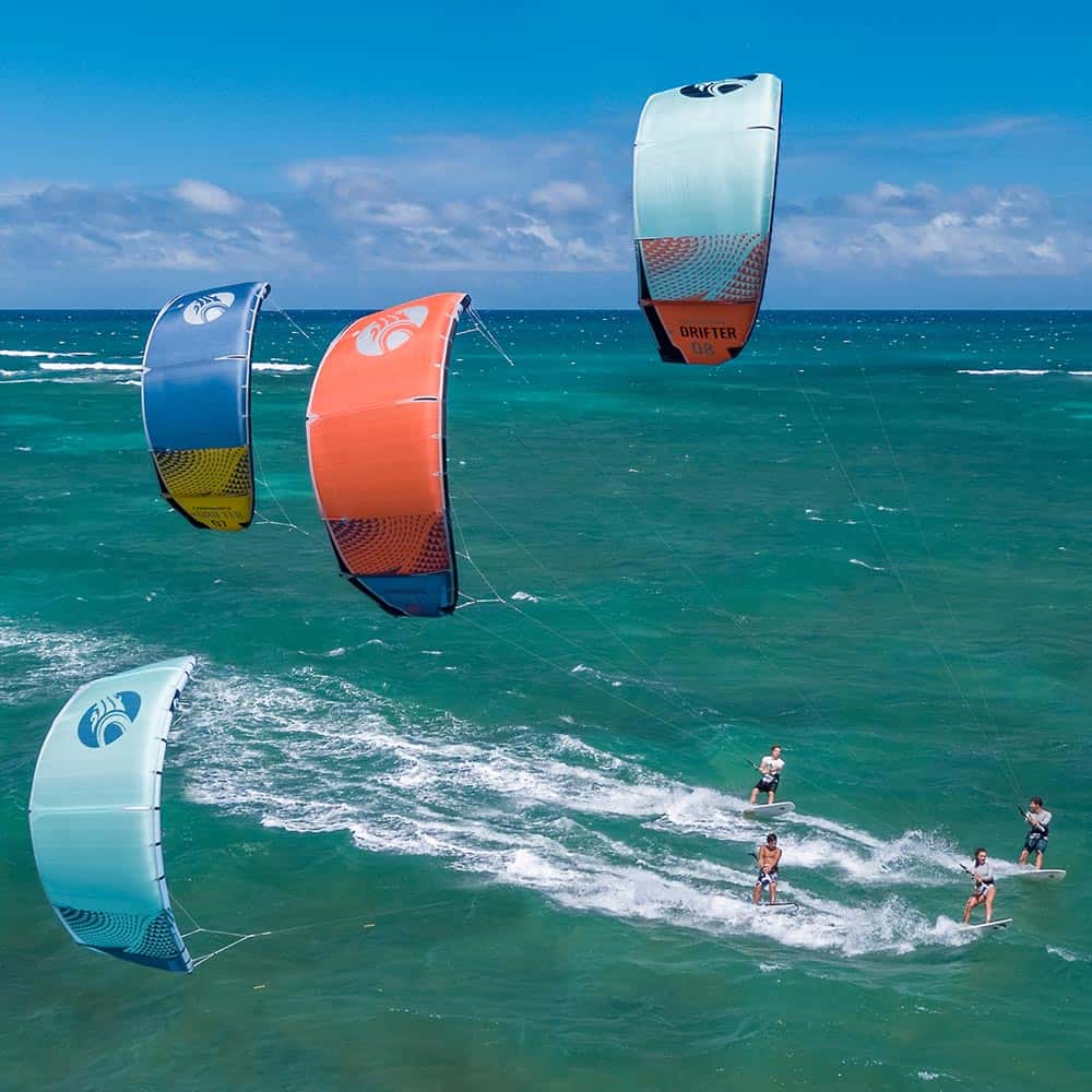 Cabrinha-22-Kite_0019_Action