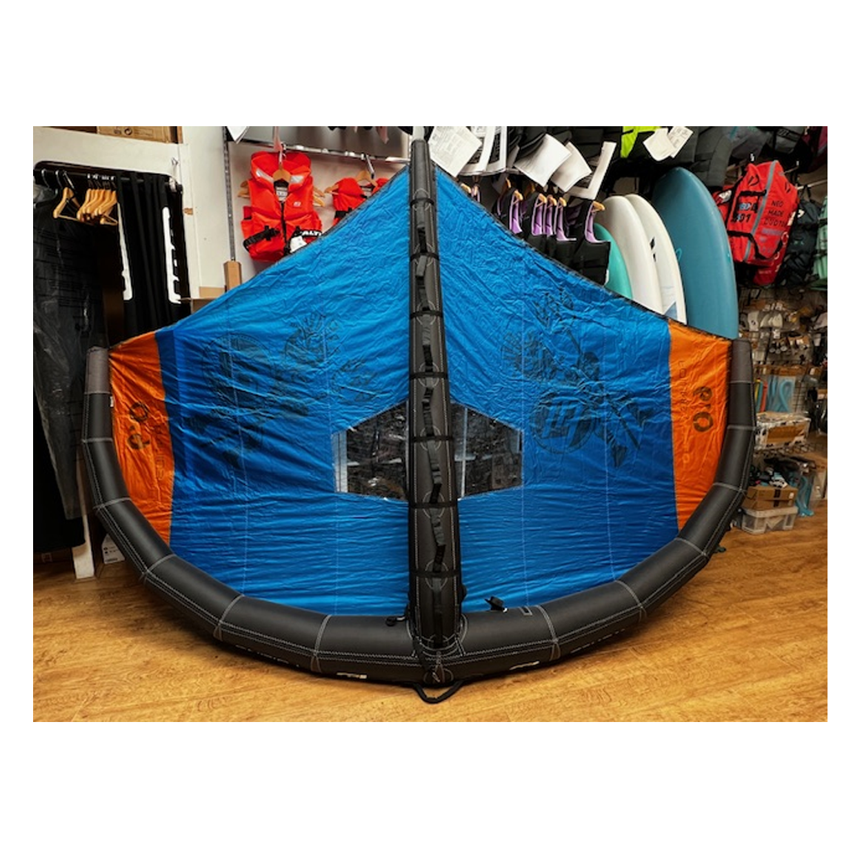 Used-Foiling-World-6mtr-1